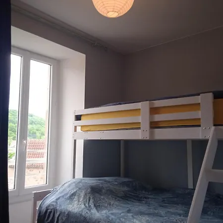 Appartement A *