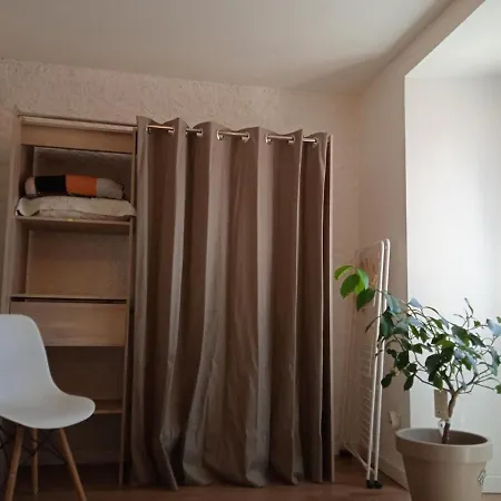 A Appartement Firmy